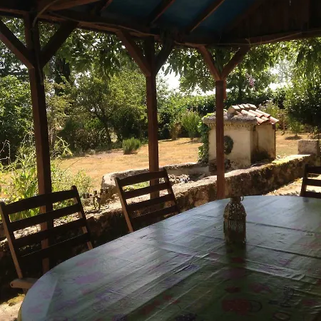 D'hotes Des Forets Bed & Breakfast *